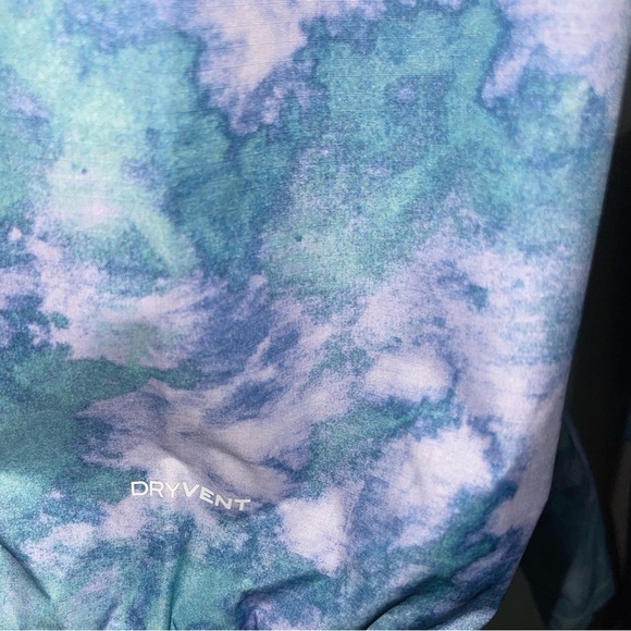 The North Face Women’s Plus Size Printed Antora Parka - Picture 9 of 16